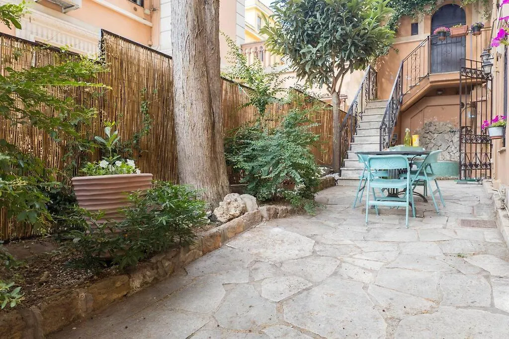 Apartment Poerio Home&Garden Near The Centre Of Rome Italy